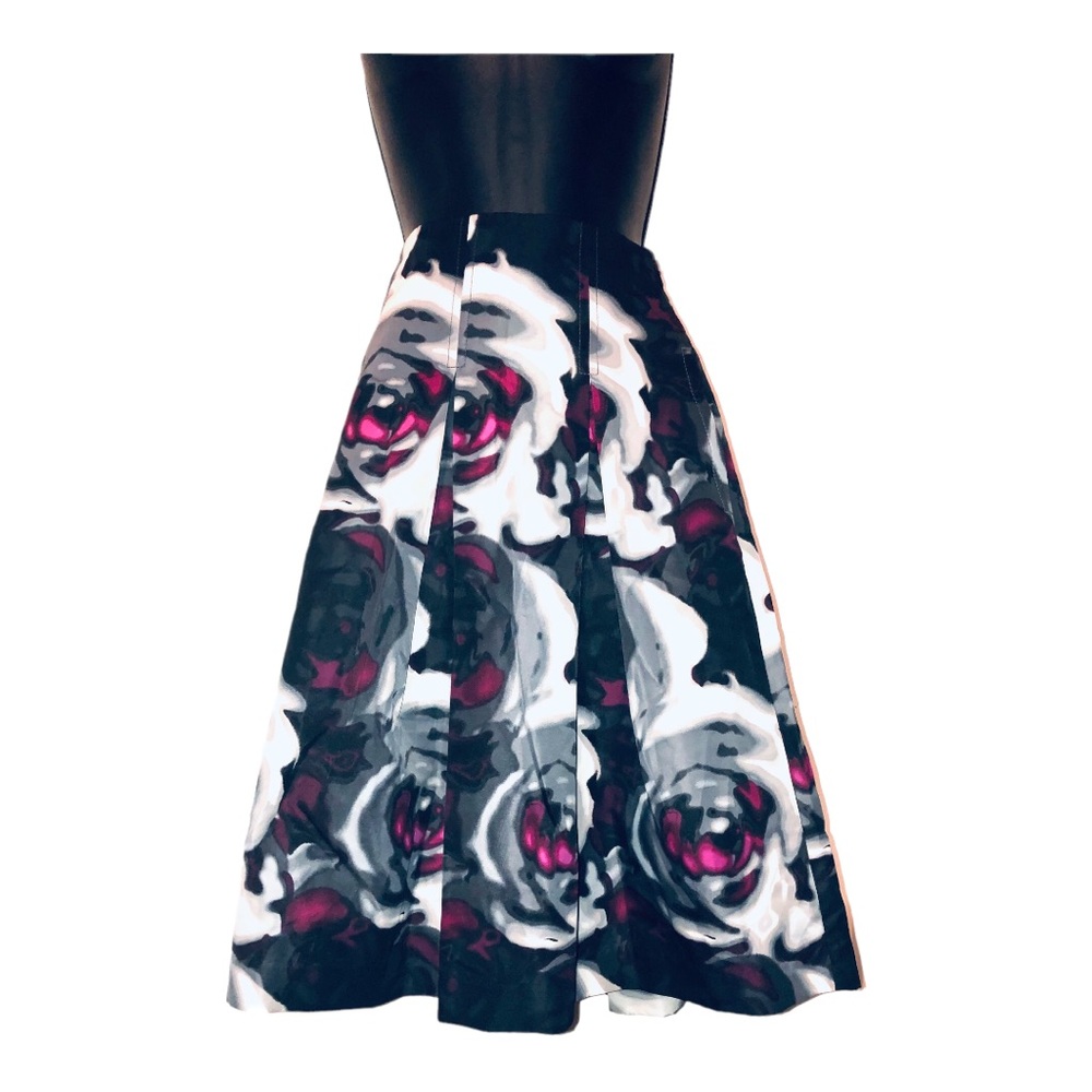 Express fit and flare black white purple multi pleated pintuck skirt size 2